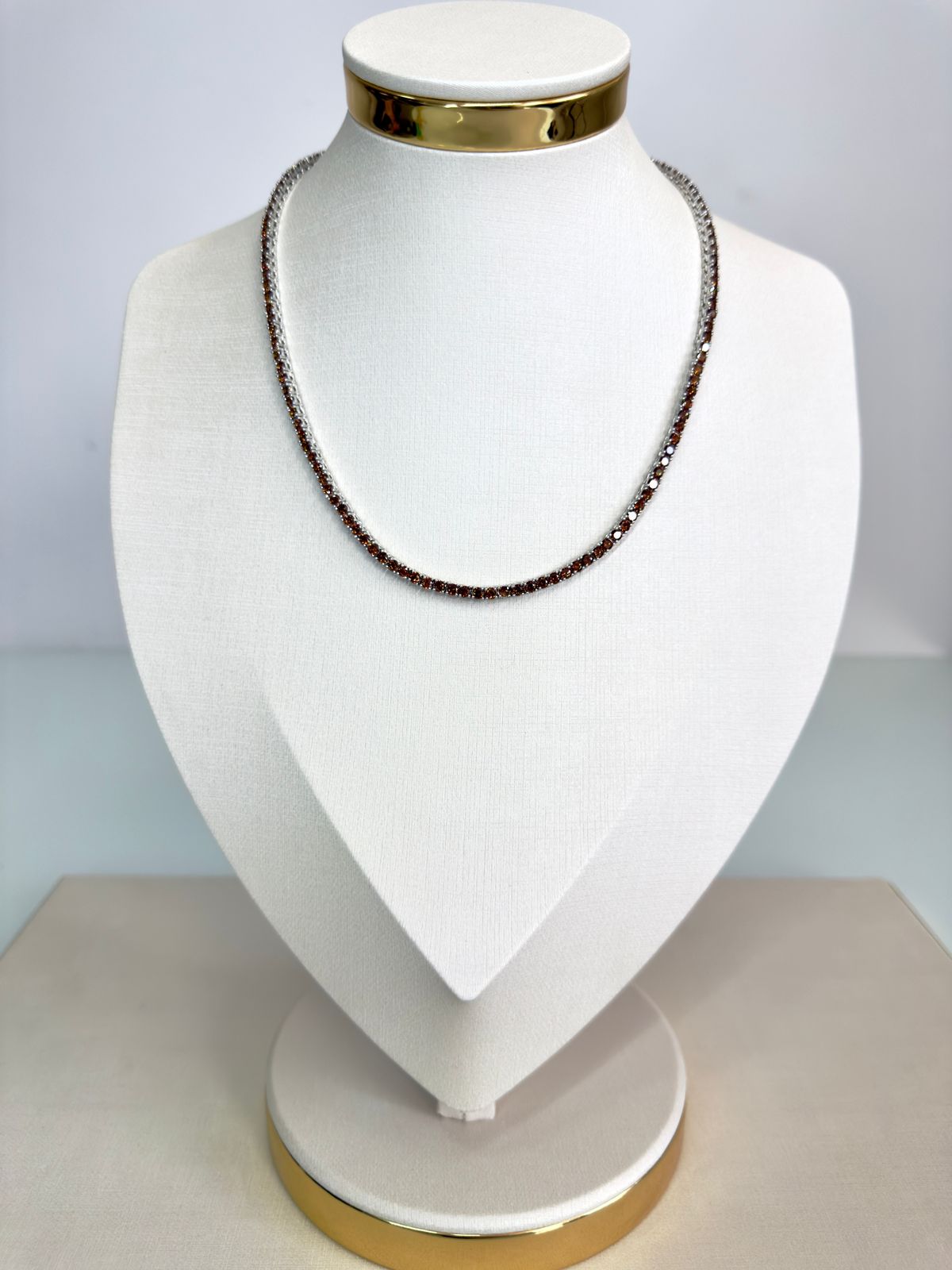 Riviera Brown - Imagem 2